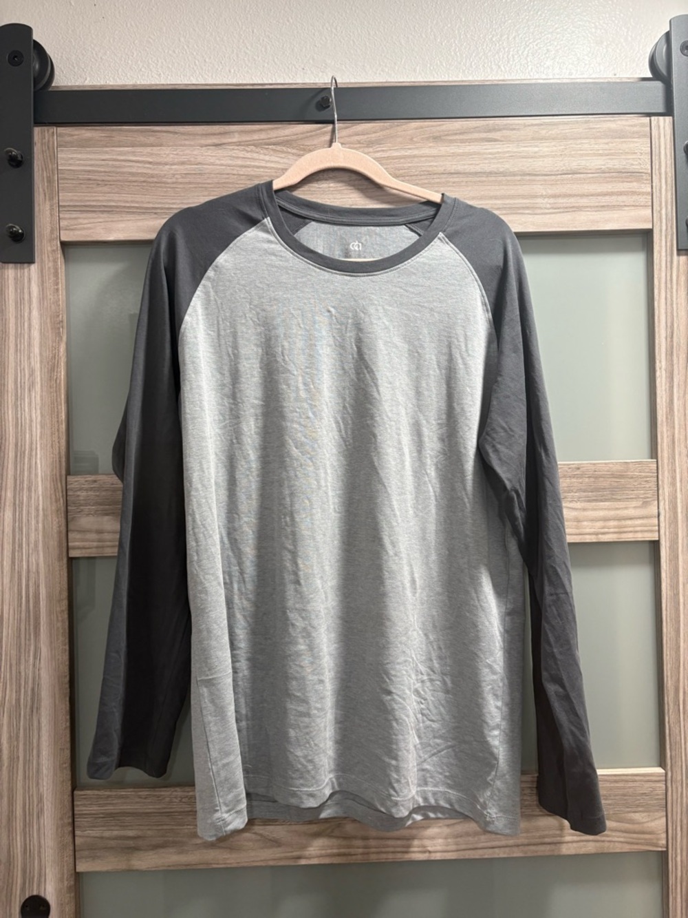 Men's Two-Tone Long Sleeve Raglan Shirt - Light Gray and Dark Gray